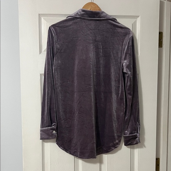 Velvet Button-Up Blouse - Purple - Picture 5 of 5